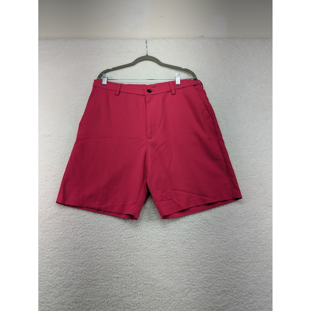 Chaps Golf 78 Men's Size 34 Pink‎ Flat Front Golf Shorts